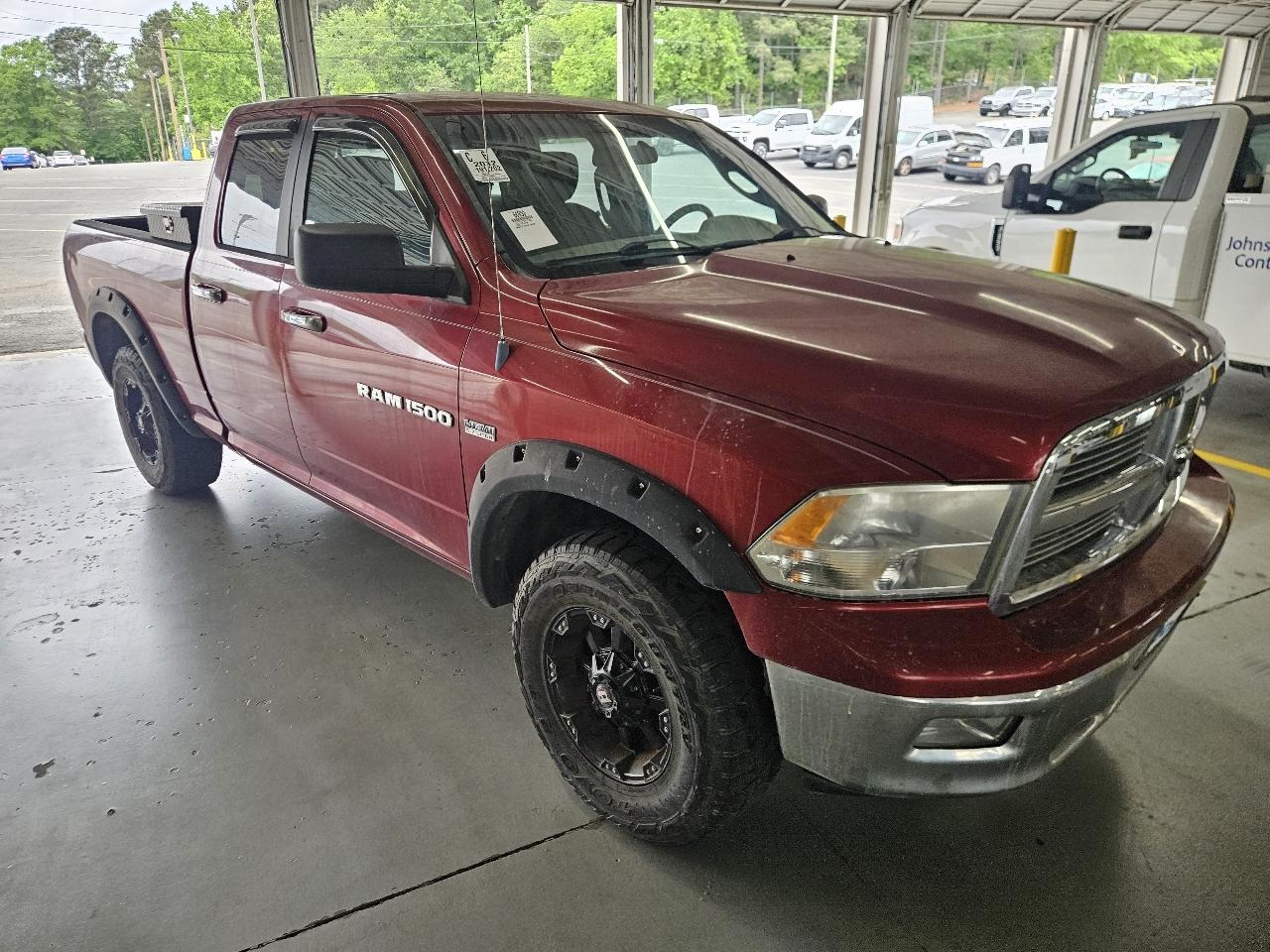 RAM 1500 4WD Quad Cab 140.5" Big Horn 2012