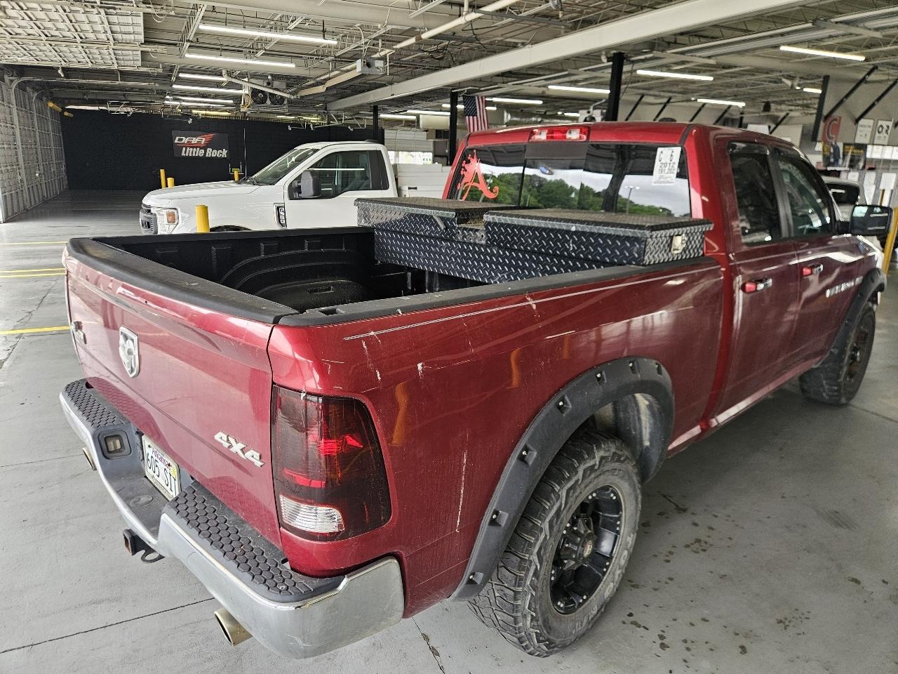 RAM 1500 4WD Quad Cab 140.5" Big Horn 2012