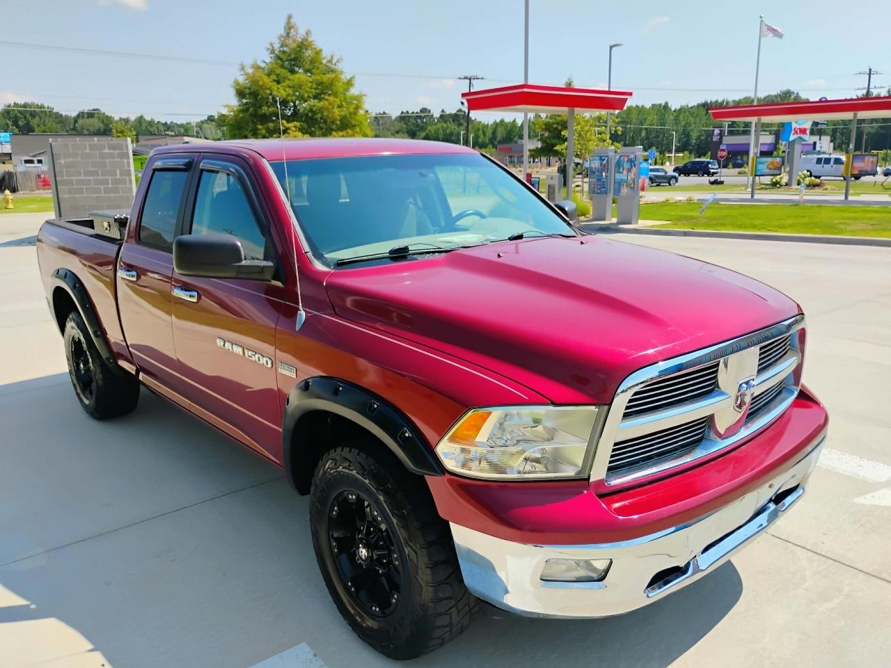 RAM 1500 4WD Quad Cab 140.5" Big Horn 2012