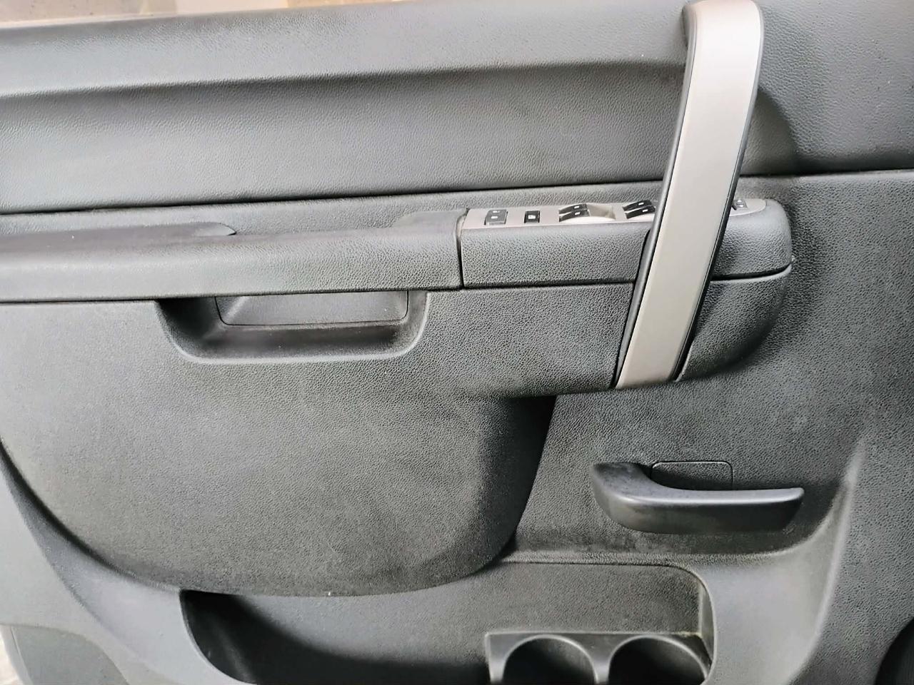 GMC Sierra 1500 4WD Crew Cab 143.5" SLE 2015