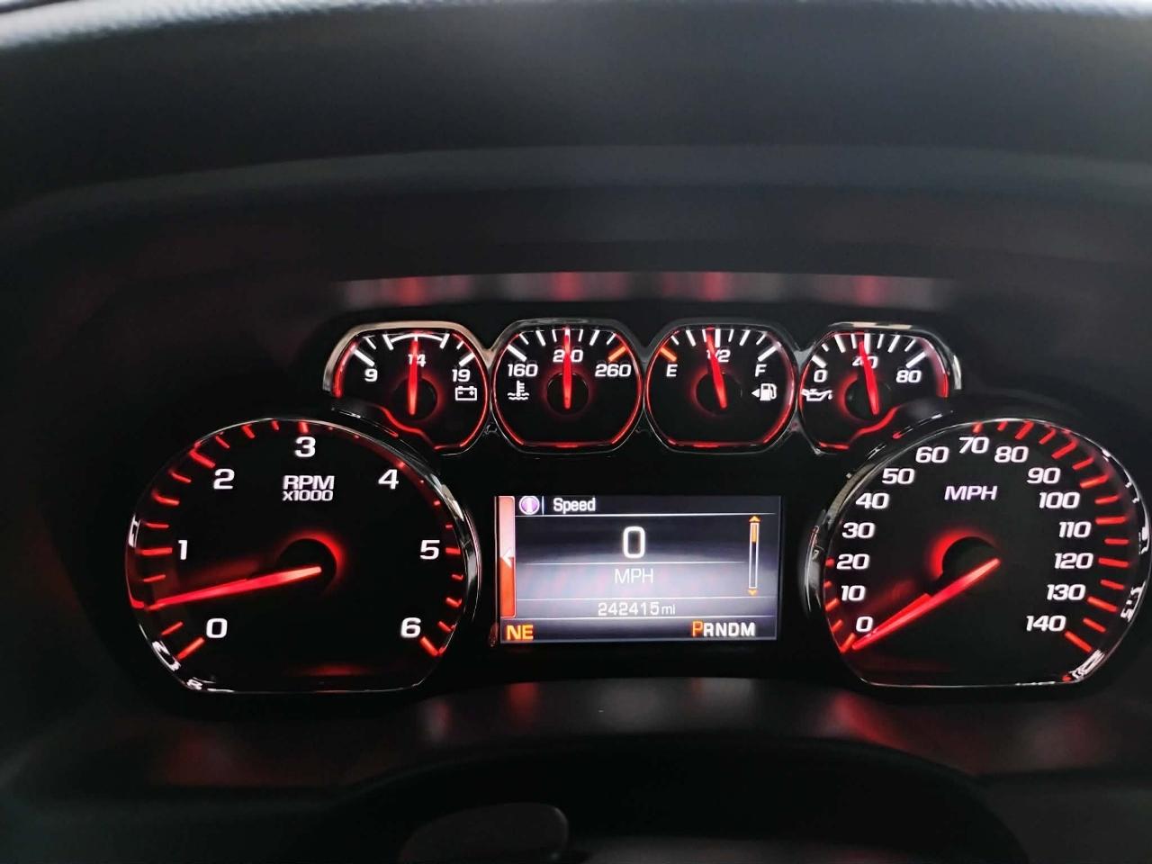 GMC Sierra 1500 4WD Crew Cab 143.5" SLE 2015