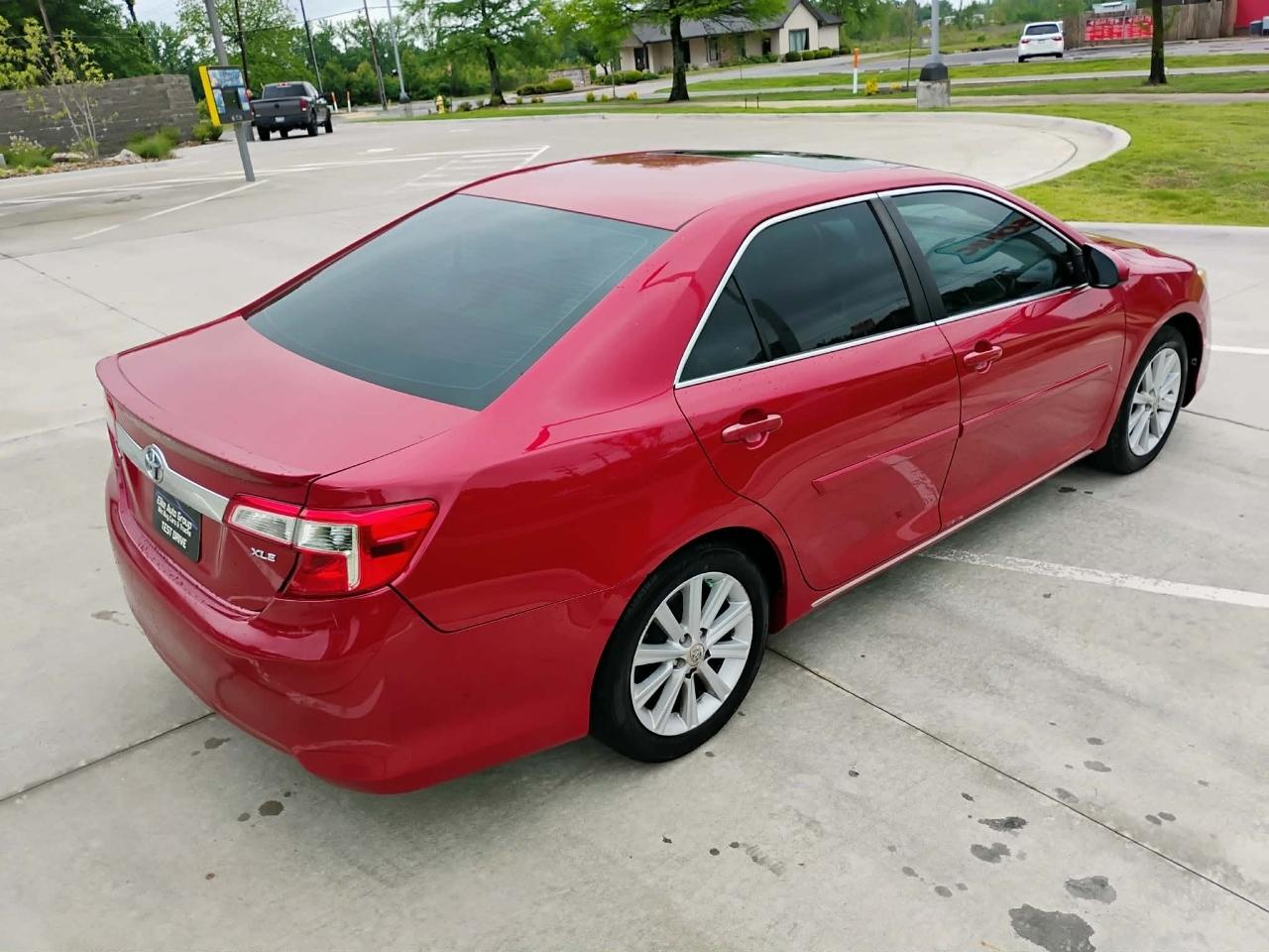 Toyota Camry 4dr Sdn I4 Auto SE Sport Limited Edition (Natl) 2012