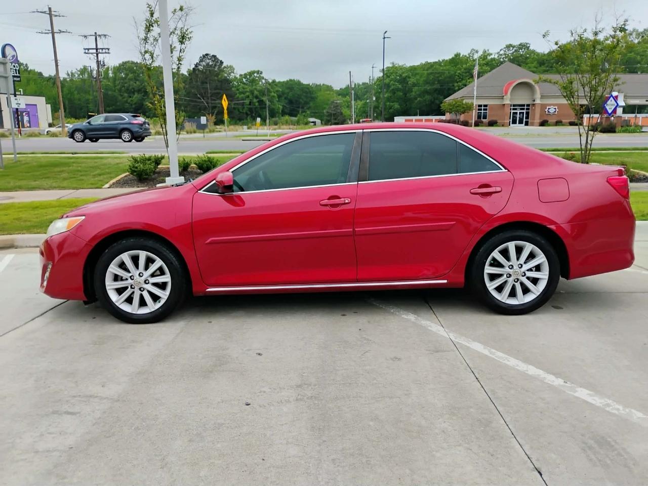 Toyota Camry 4dr Sdn I4 Auto SE Sport Limited Edition (Natl) 2012