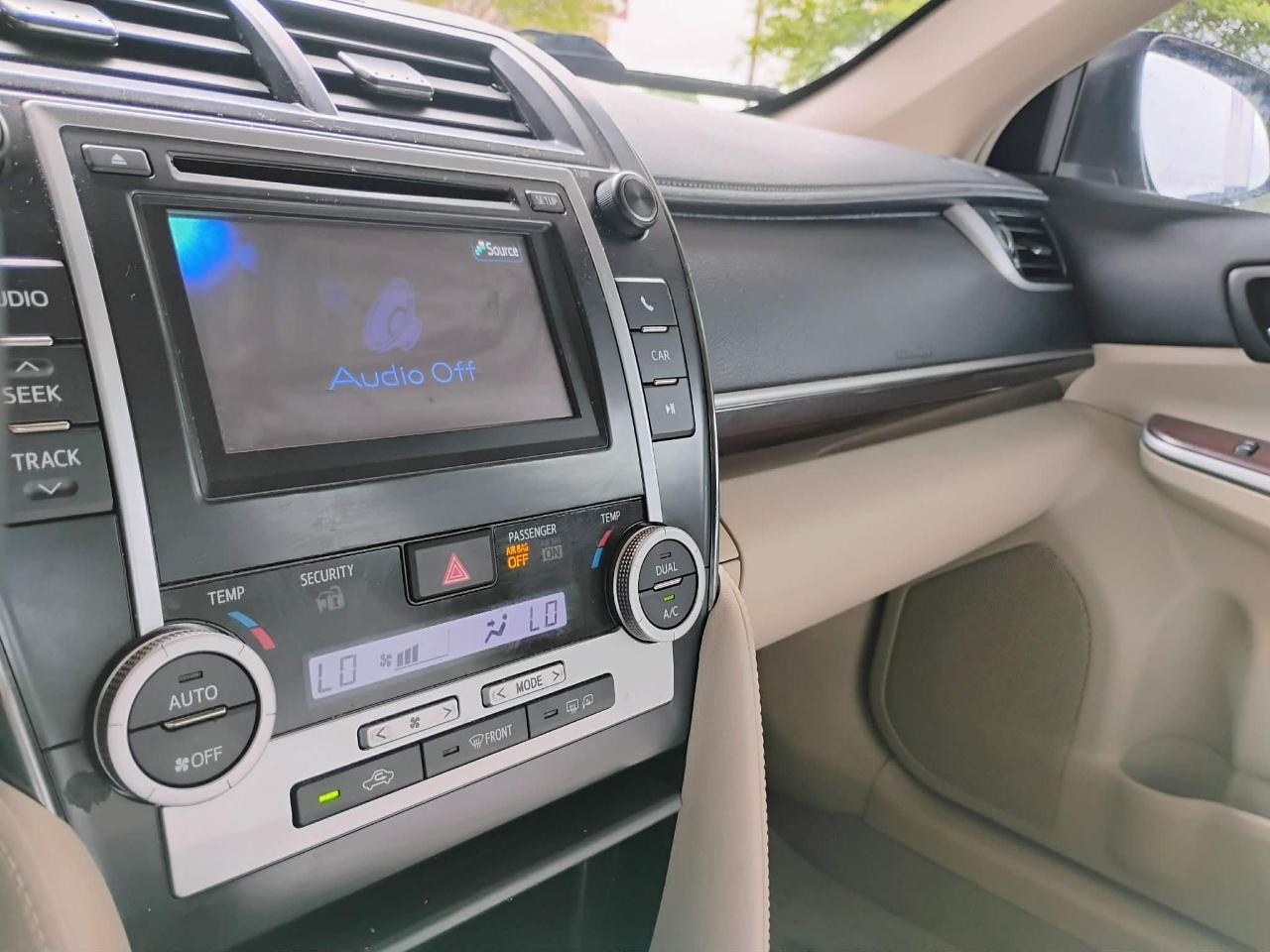 Toyota Camry 4dr Sdn I4 Auto SE Sport Limited Edition (Natl) 2012