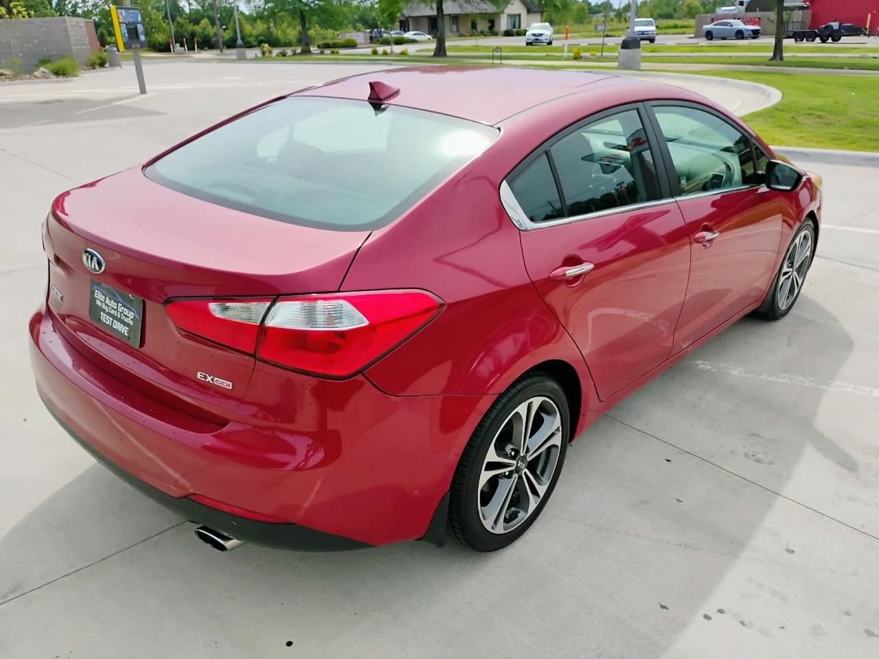 Kia Forte 4dr Sdn Auto EX 2016