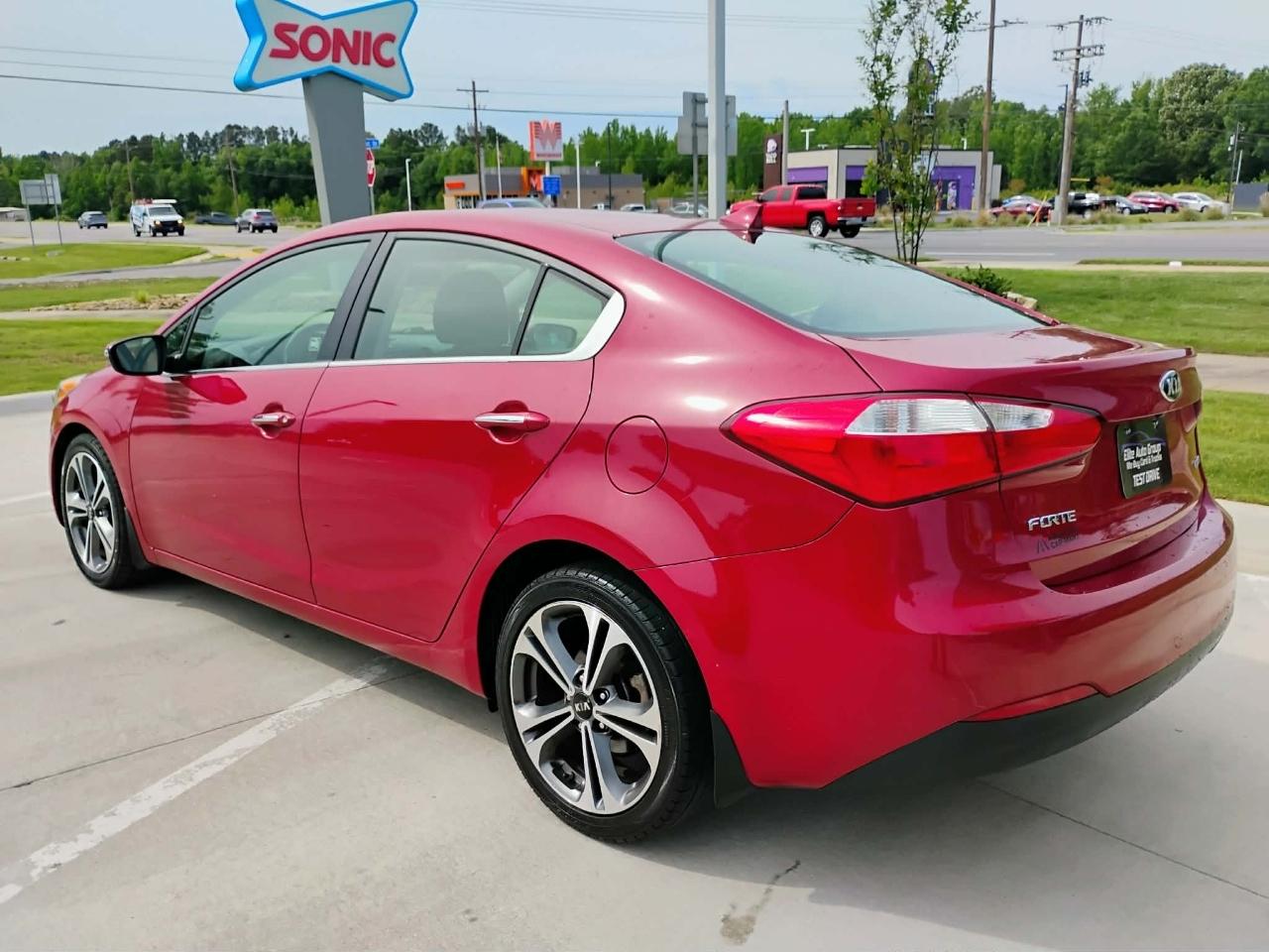 Kia Forte 4dr Sdn Auto EX 2016
