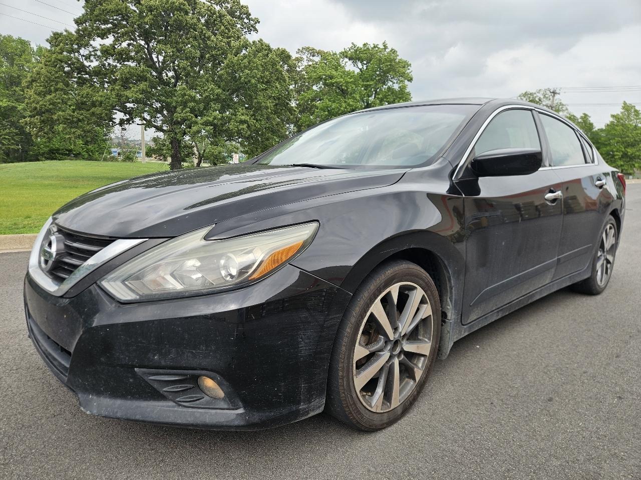 Nissan Altima 4dr Sdn I4 2.5 SR 2016