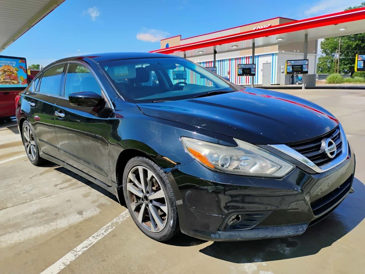 Nissan Altima 4dr Sdn I4 2.5 SR 2016