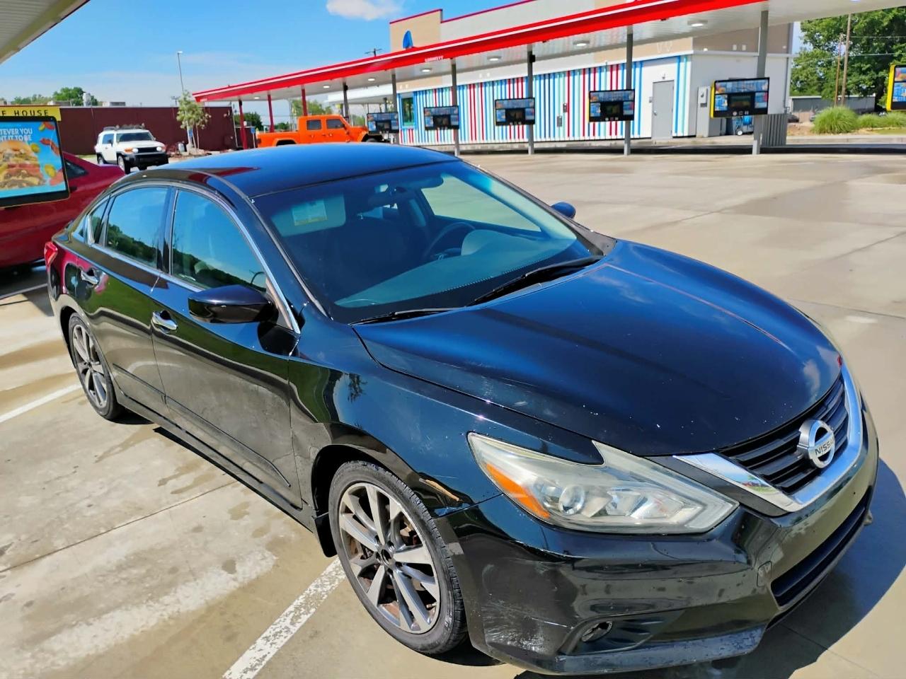 Nissan Altima 4dr Sdn I4 2.5 SR 2016