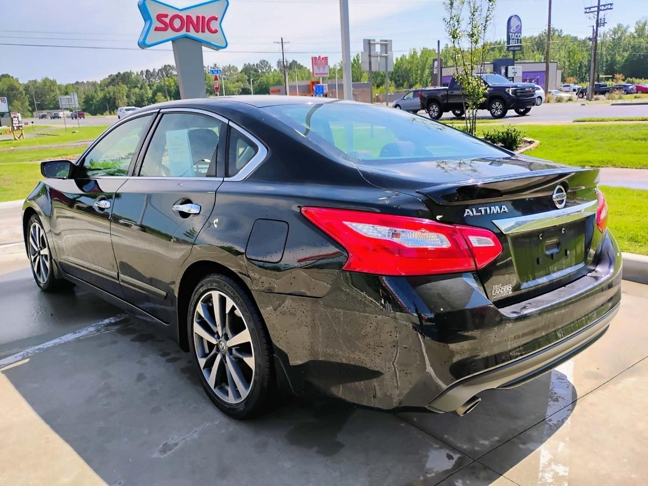 Nissan Altima 4dr Sdn I4 2.5 SR 2016
