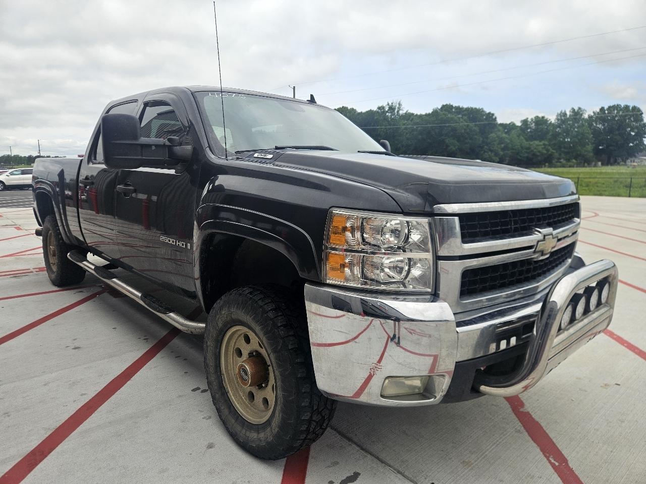 Chevrolet Silverado 2500HD 4WD Crew Cab 153" LT 2009