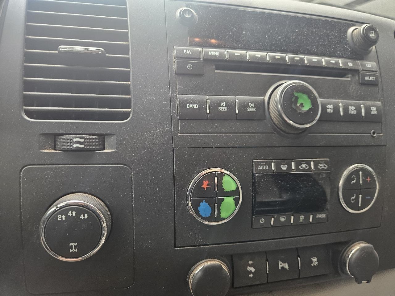 Chevrolet Silverado 2500HD 4WD Crew Cab 153" LT 2009