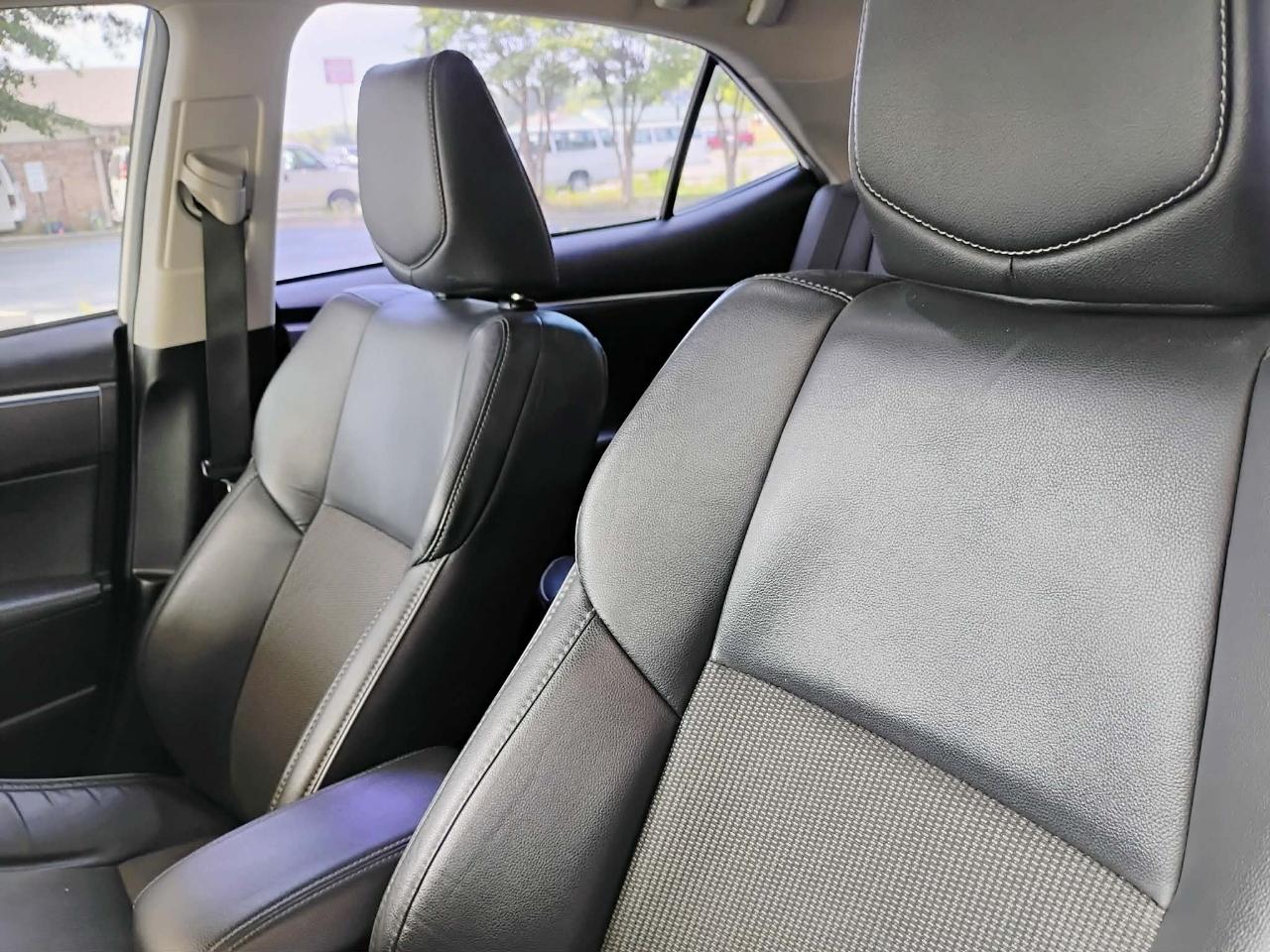 Toyota Corolla 4dr Sdn CVT LE Premium (Natl) 2015