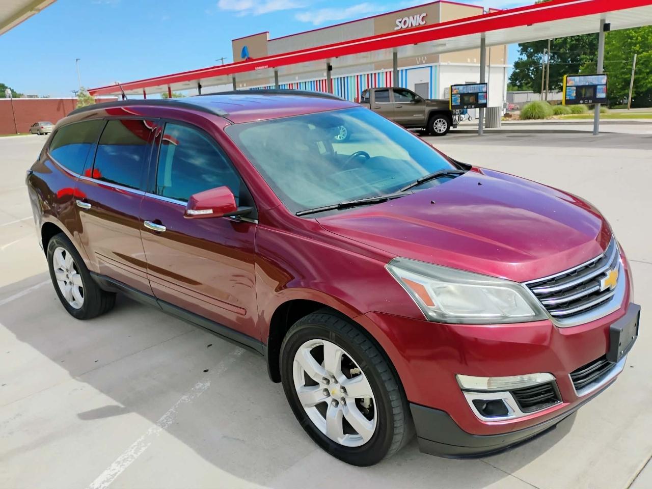 Chevrolet Traverse FWD 4dr LT w/1LT 2017