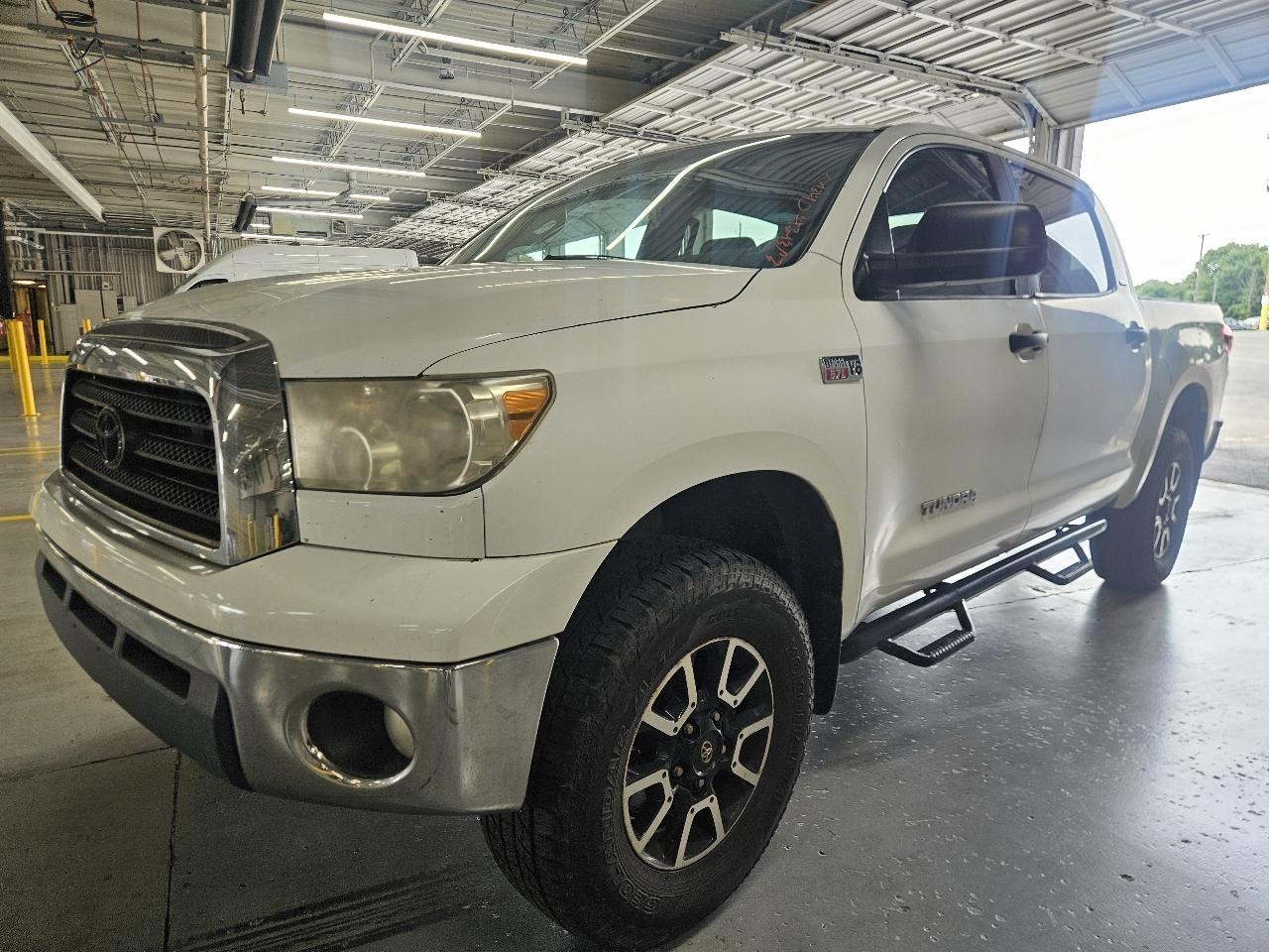 Toyota Tundra 2WD Truck CrewMax 5.7L V8 6-Spd AT (Natl) 2009