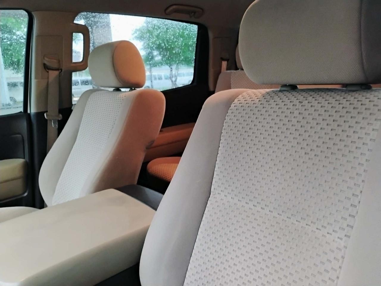 Toyota Tundra 2WD Truck CrewMax 5.7L V8 6-Spd AT (Natl) 2009