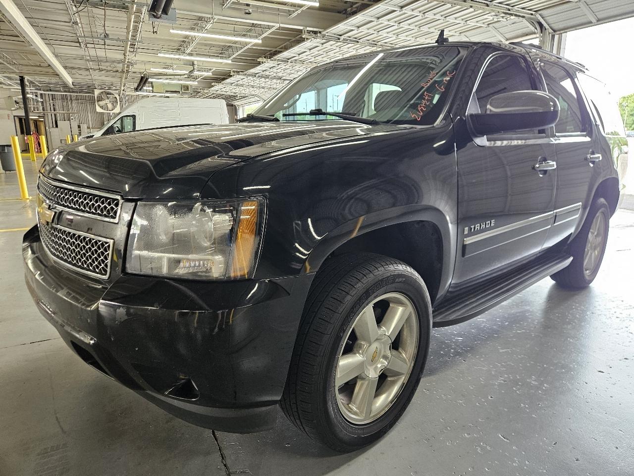 Chevrolet Tahoe 2WD 4dr 1500 LTZ 2009