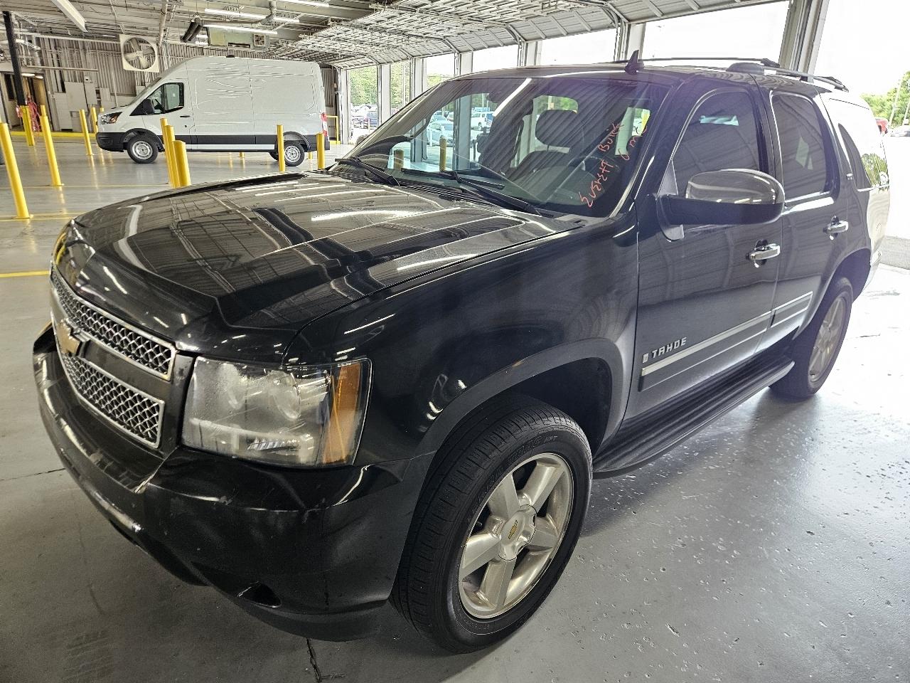 Chevrolet Tahoe 2WD 4dr 1500 LTZ 2009