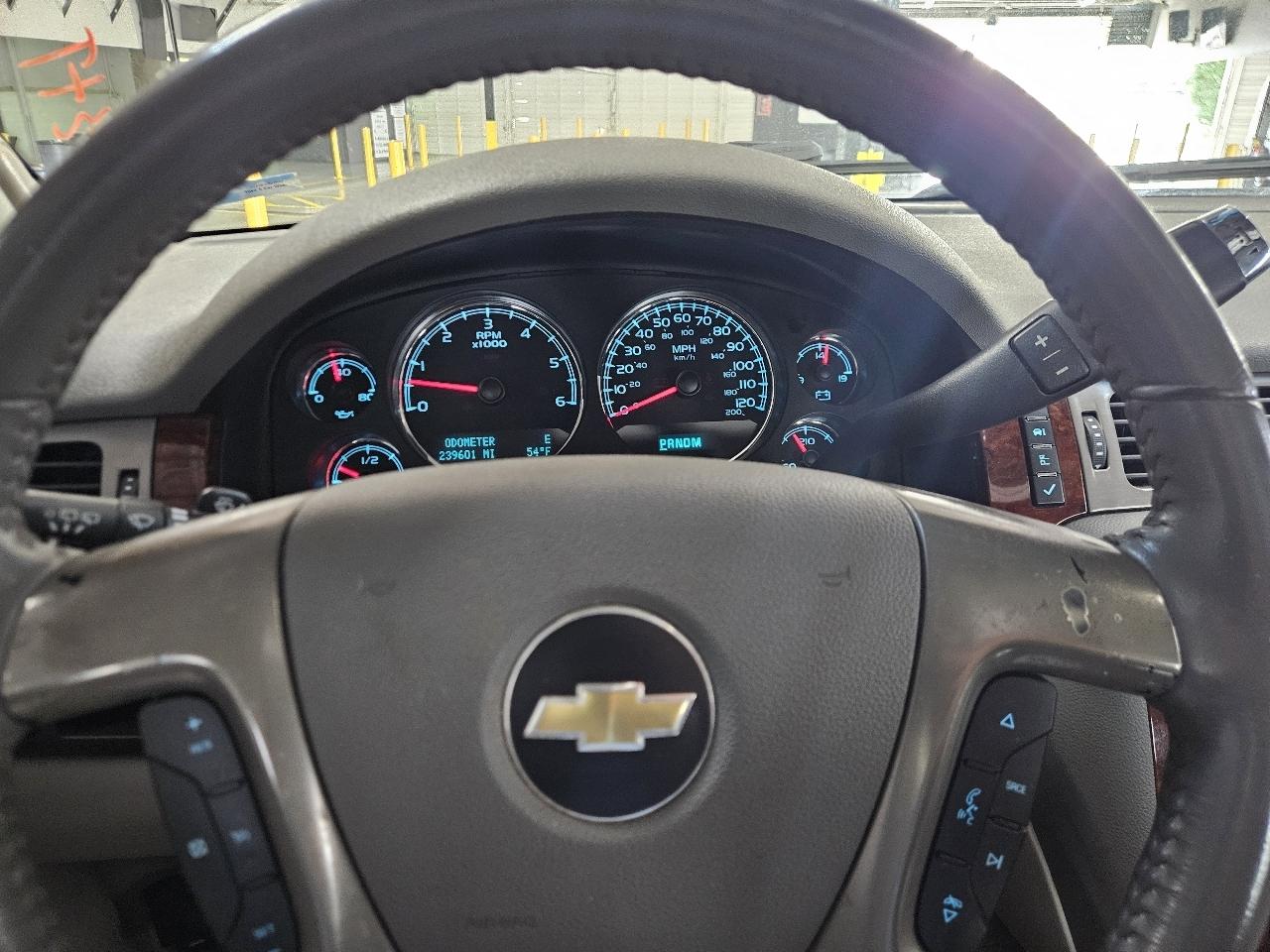 Chevrolet Tahoe 2WD 4dr 1500 LTZ 2009