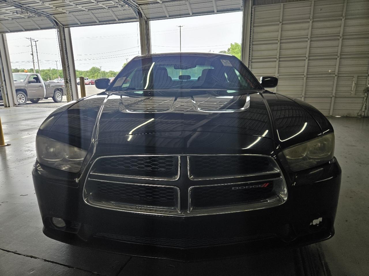 Dodge Charger 4dr Sdn SXT RWD 2014