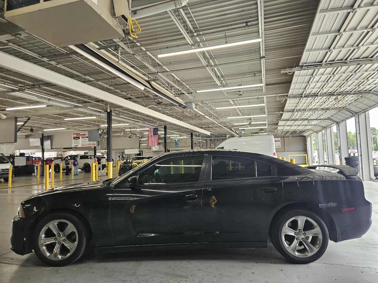 Dodge Charger 4dr Sdn SXT RWD 2014