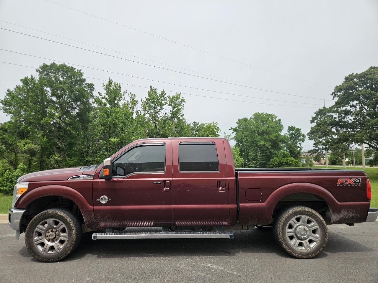 Ford Super Duty F-250 SRW 4WD Crew Cab 156" Lariat 2013