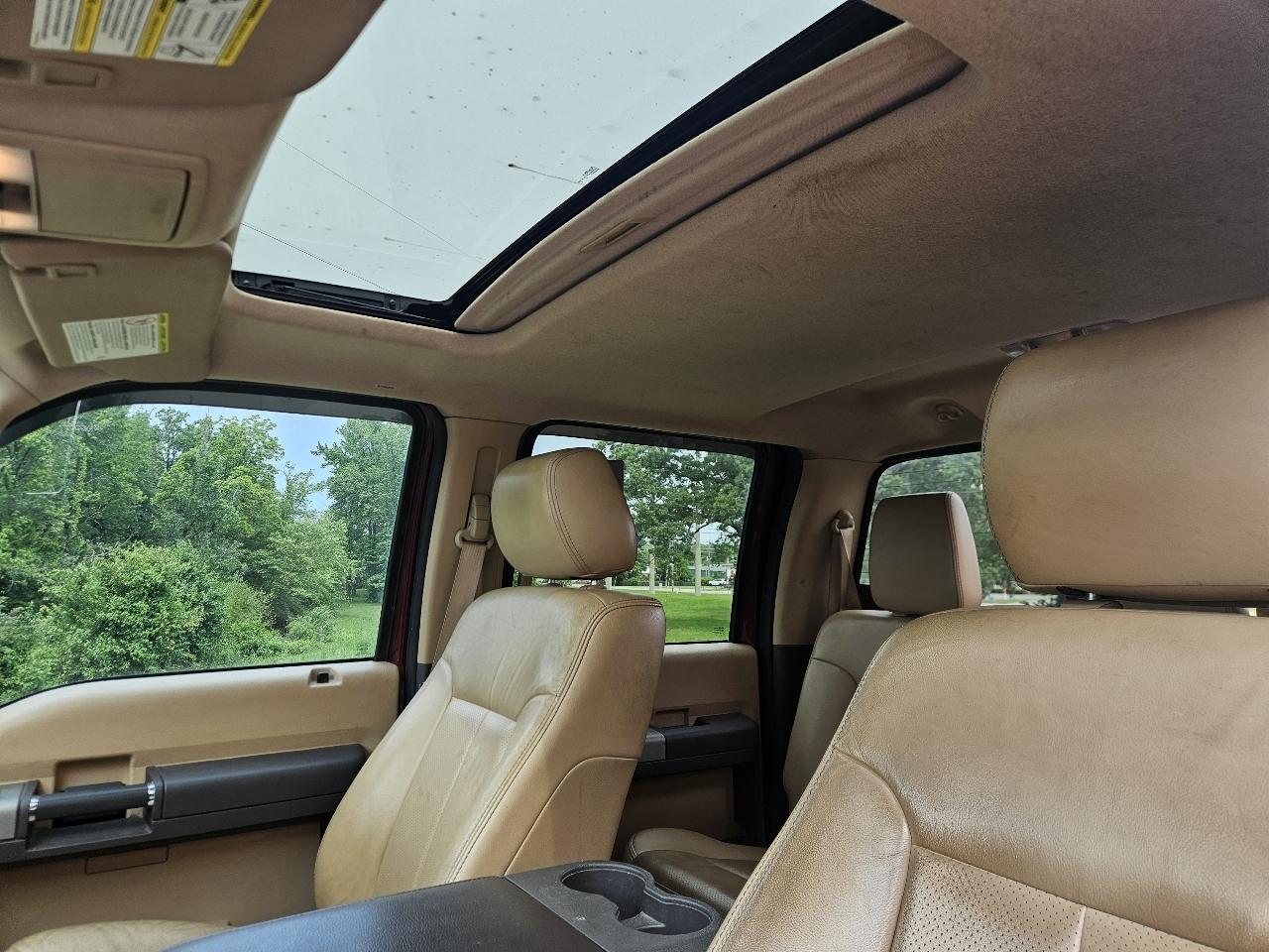 Ford Super Duty F-250 SRW 4WD Crew Cab 156" Lariat 2013