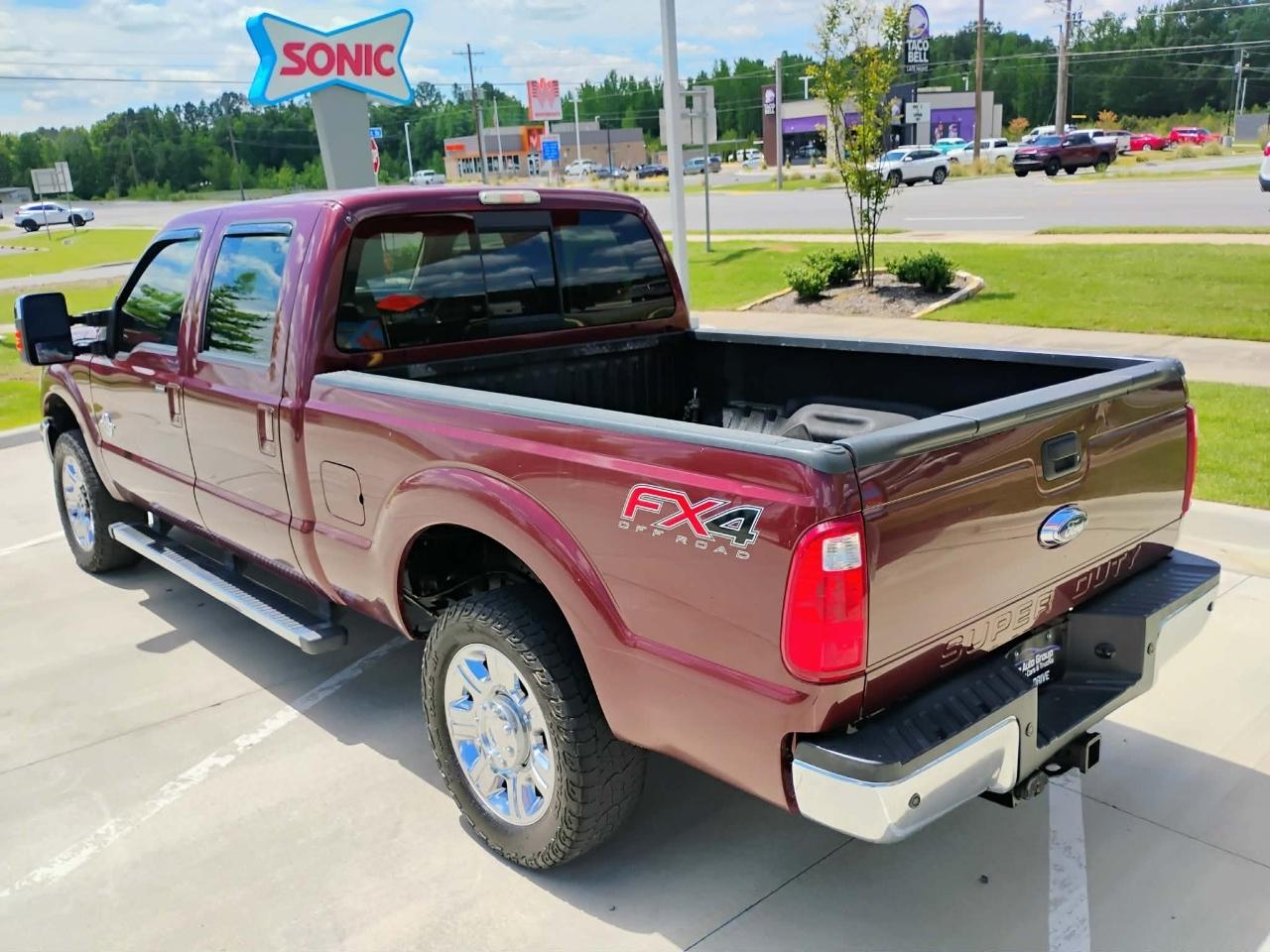 Ford Super Duty F-250 SRW 4WD Crew Cab 156" Lariat 2013