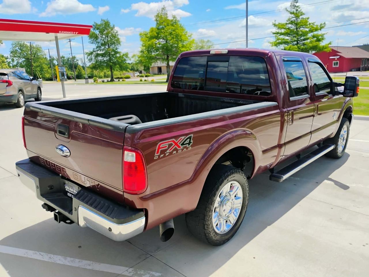 Ford Super Duty F-250 SRW 4WD Crew Cab 156" Lariat 2013