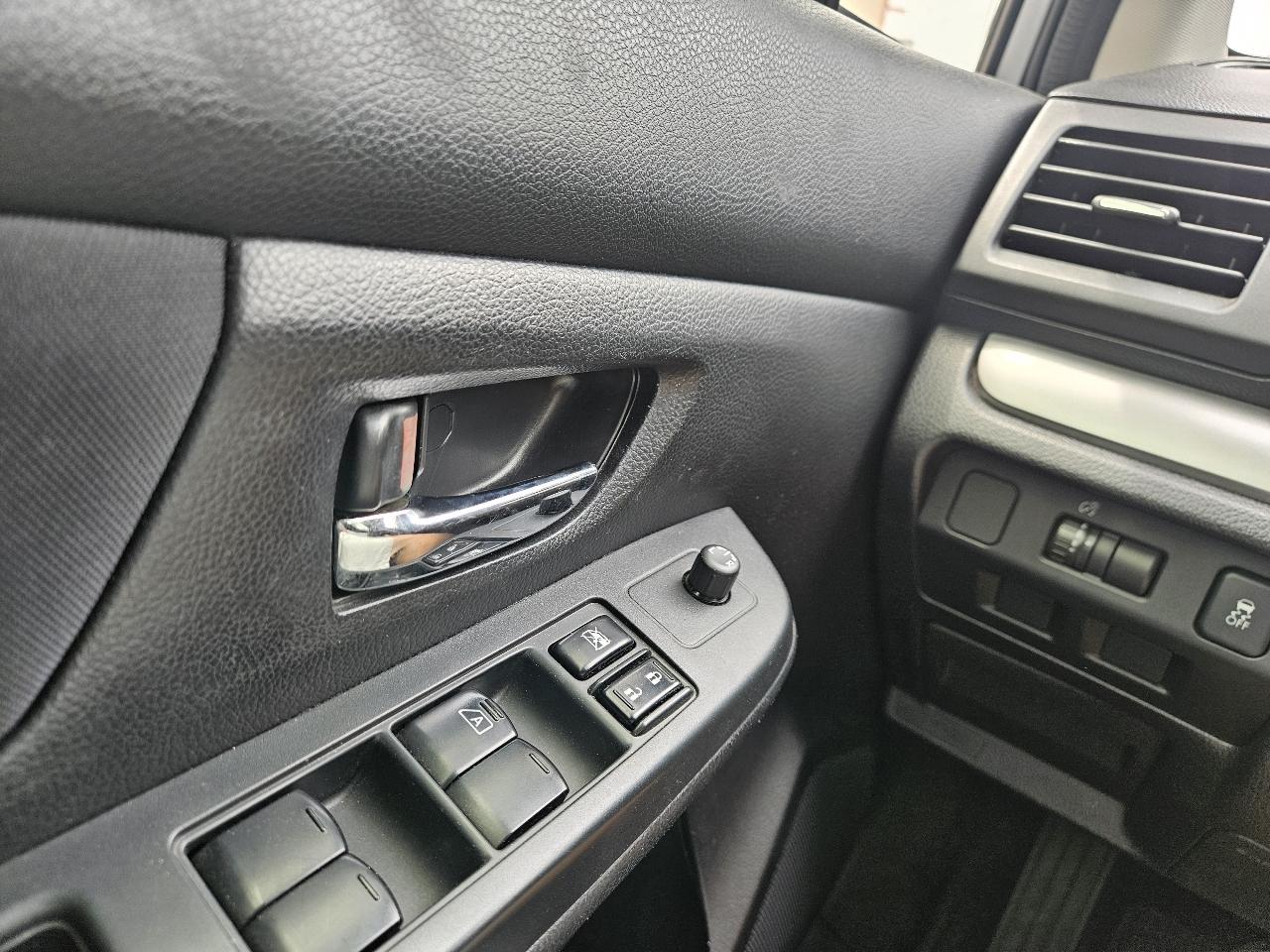 Subaru XV Crosstrek 5dr Auto 2.0i Premium 2014