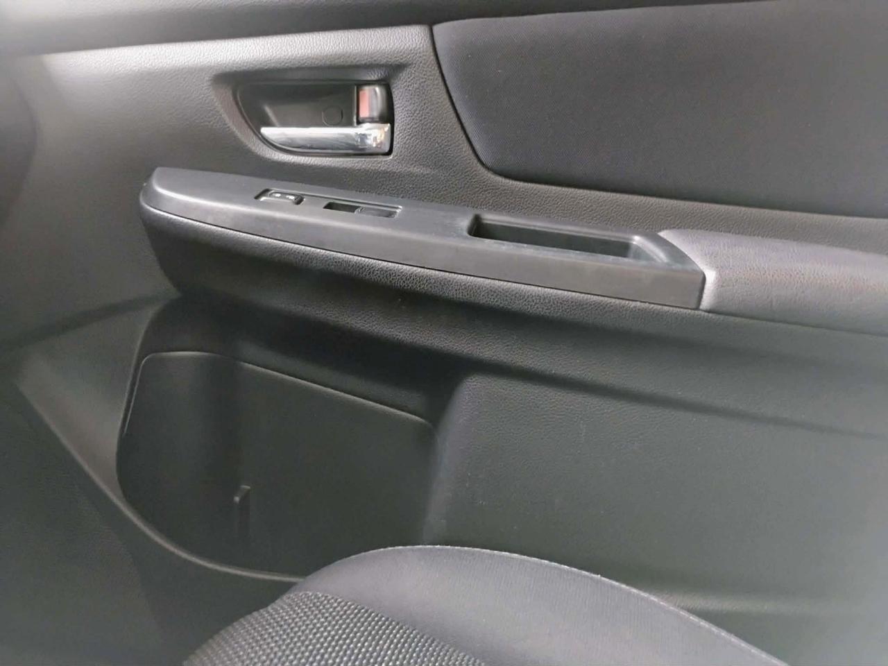 Subaru XV Crosstrek 5dr Auto 2.0i Premium 2014