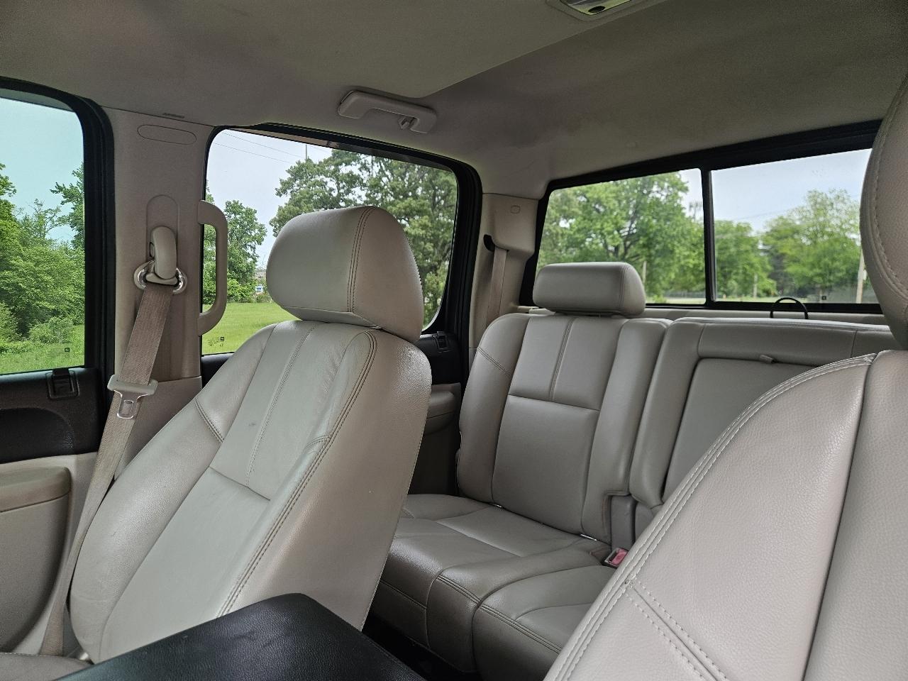 Chevrolet Silverado 1500 4WD Crew Cab 143.5" LT 2010