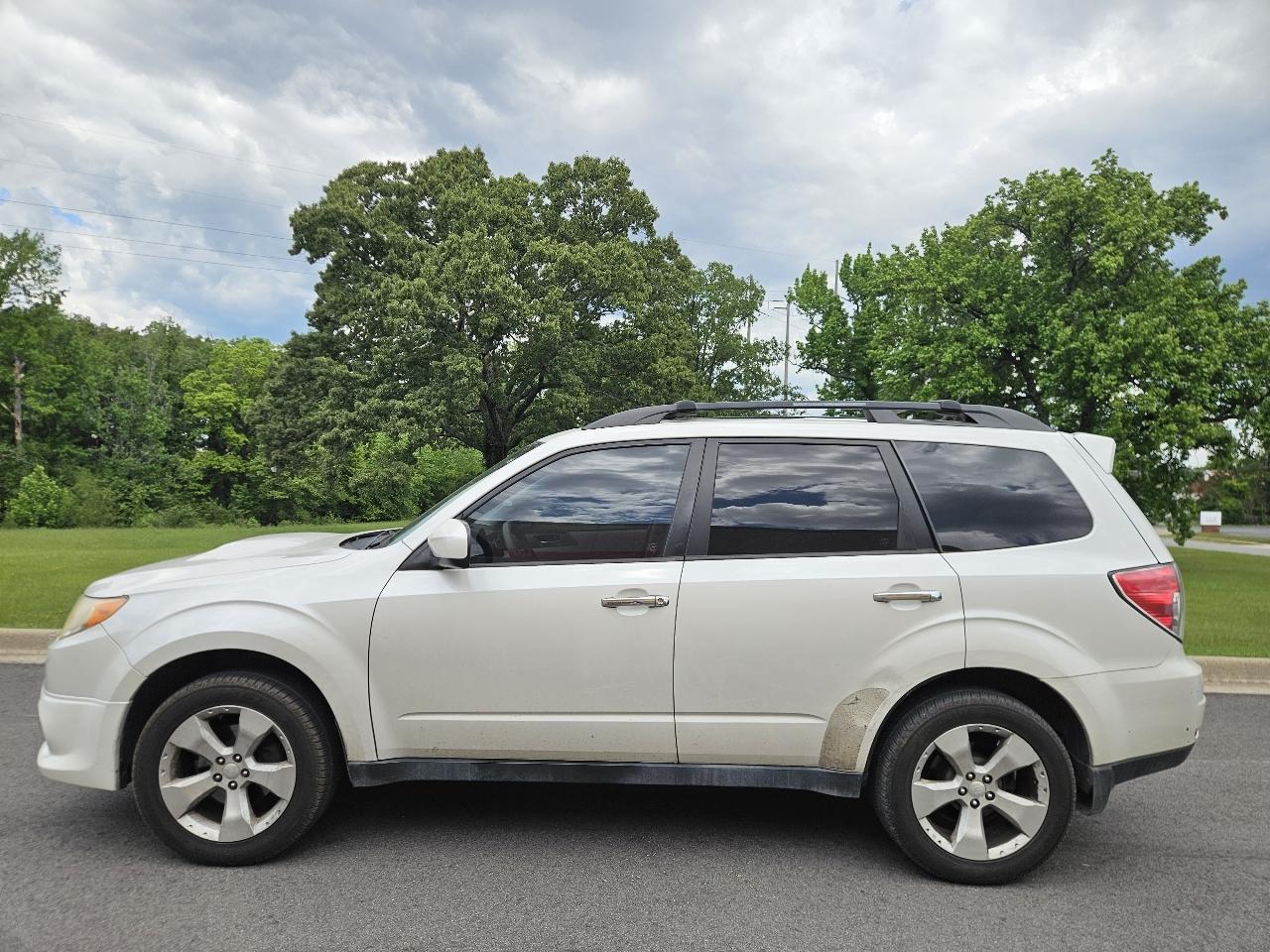 Subaru Forester 4dr Auto 2.5XT Premium 2011