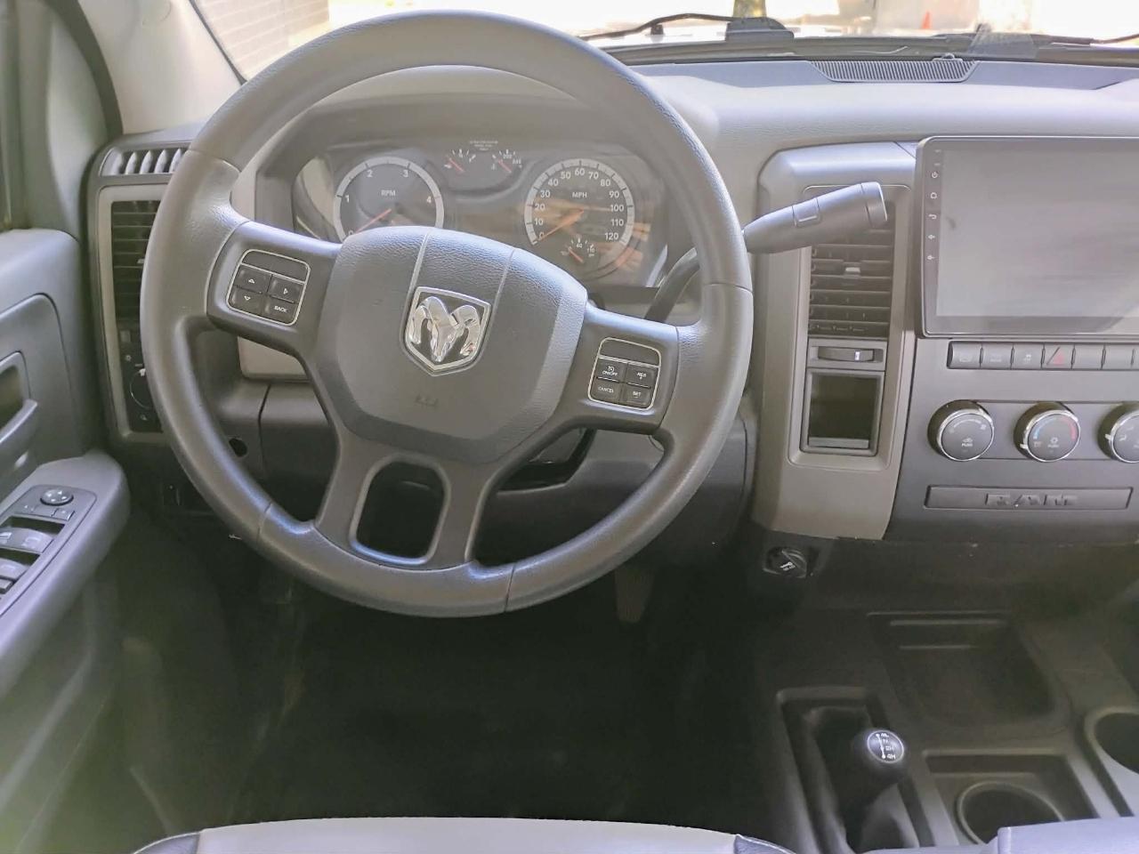 RAM 2500 4WD Crew Cab 169" ST 2012