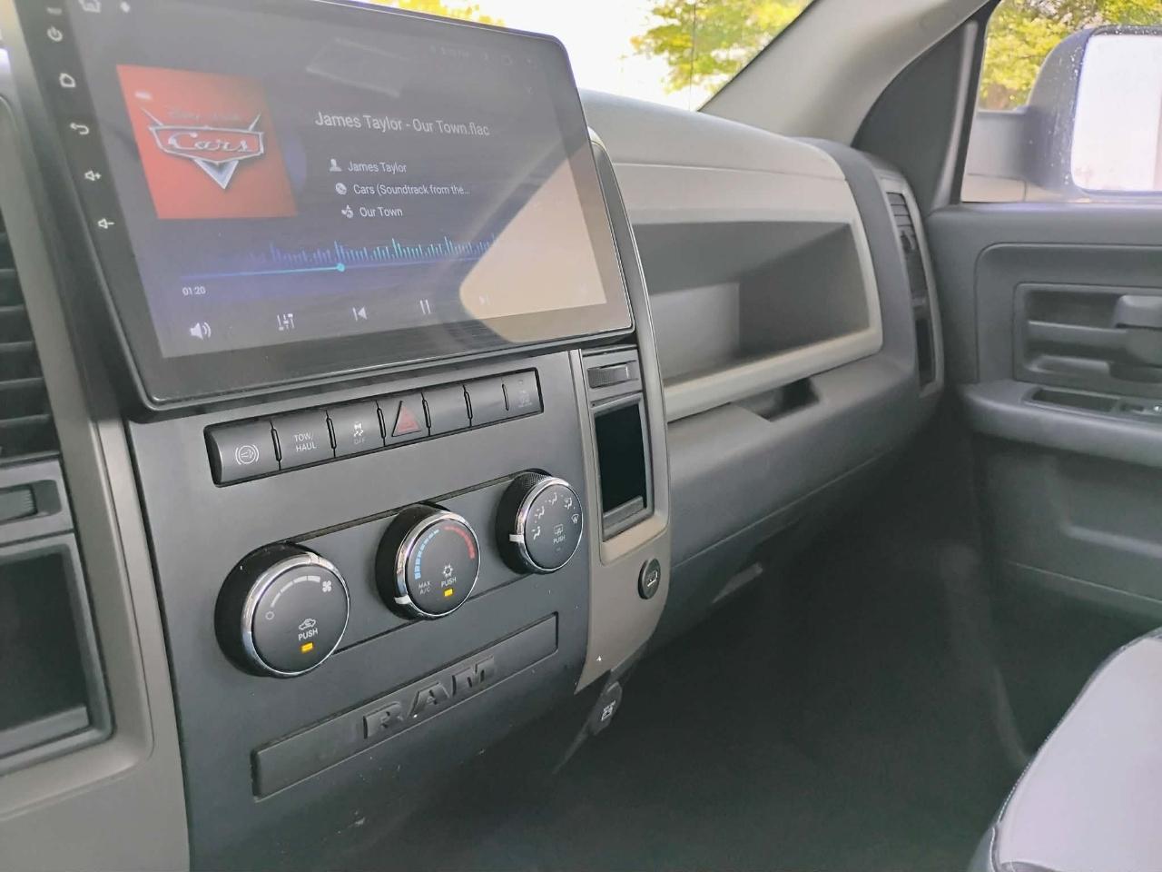 RAM 2500 4WD Crew Cab 169" ST 2012