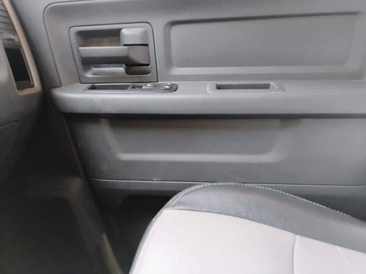 RAM 2500 4WD Crew Cab 169" ST 2012