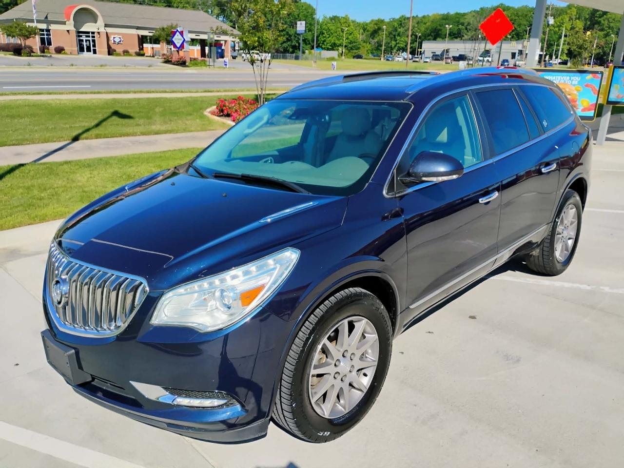Buick Enclave FWD 4dr Leather 2017