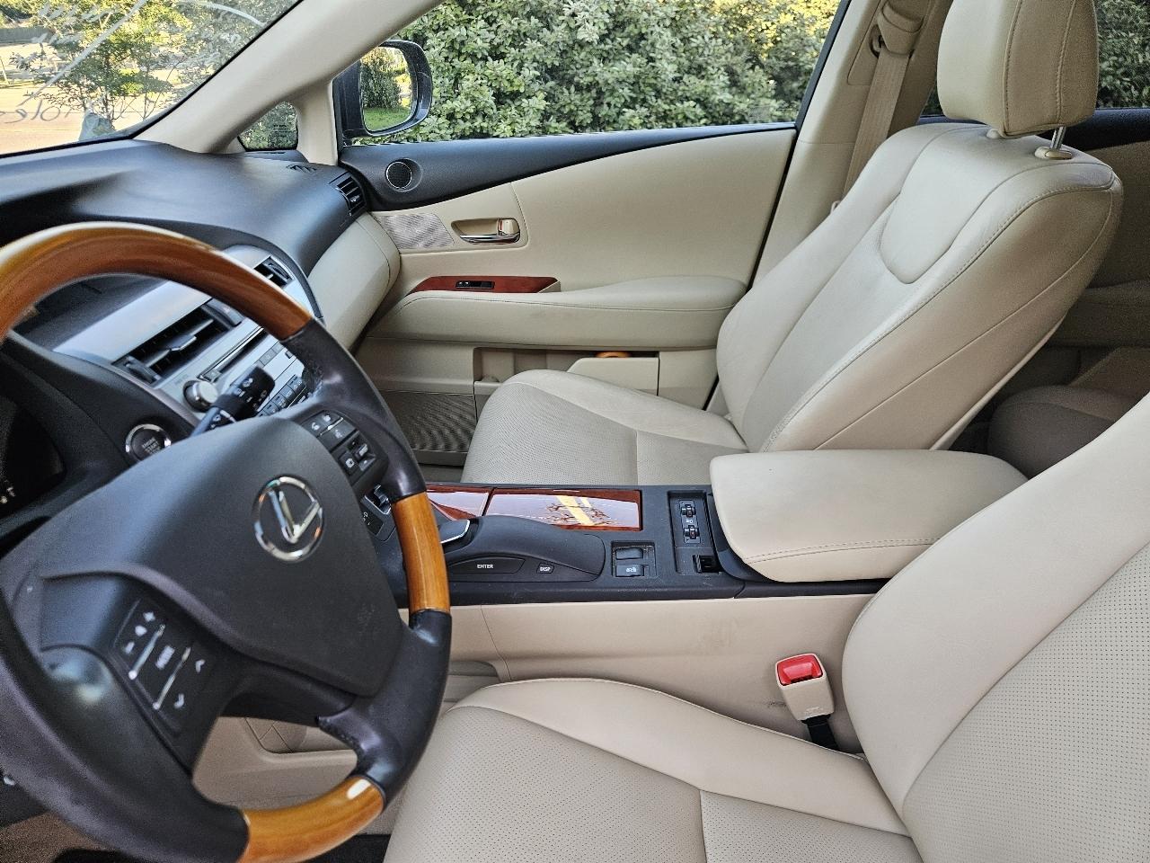 Lexus RX 350 FWD 4dr 2010