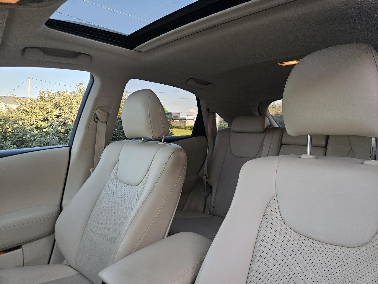 Lexus RX 350 FWD 4dr 2010