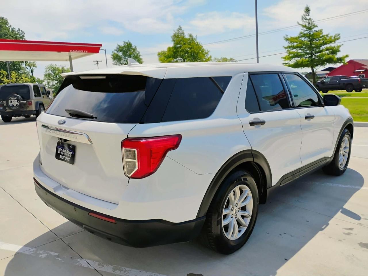 Ford Explorer Base RWD 2020