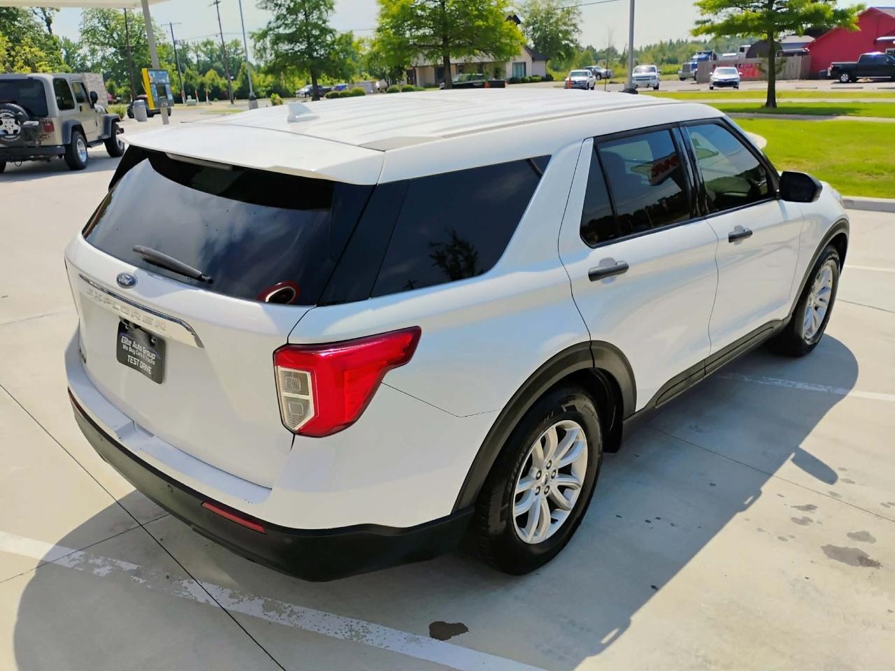 Ford Explorer Base RWD 2020
