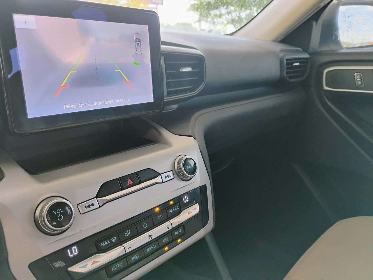 Ford Explorer Base RWD 2020