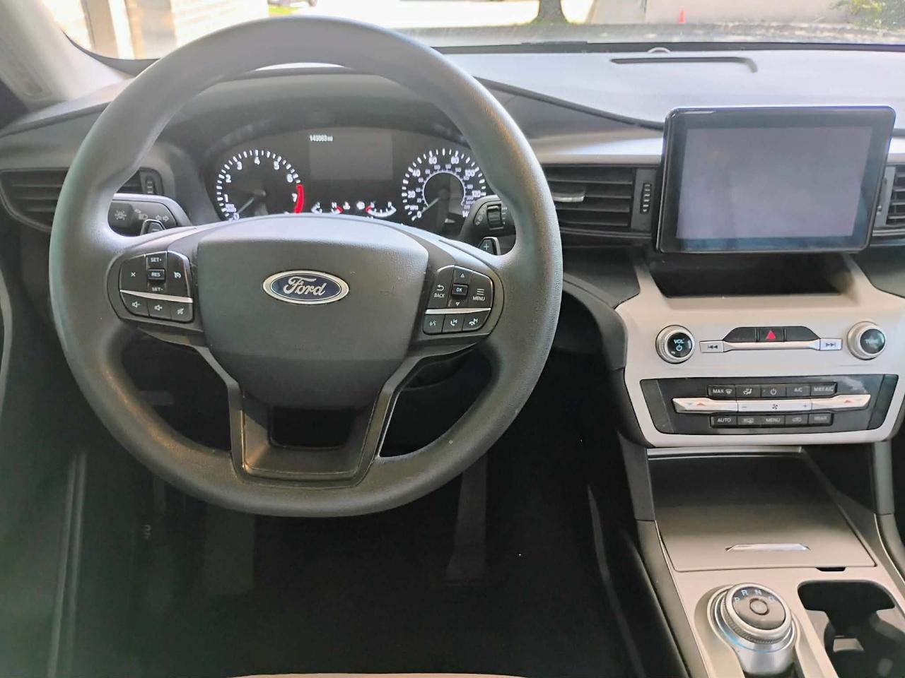 Ford Explorer Base RWD 2020