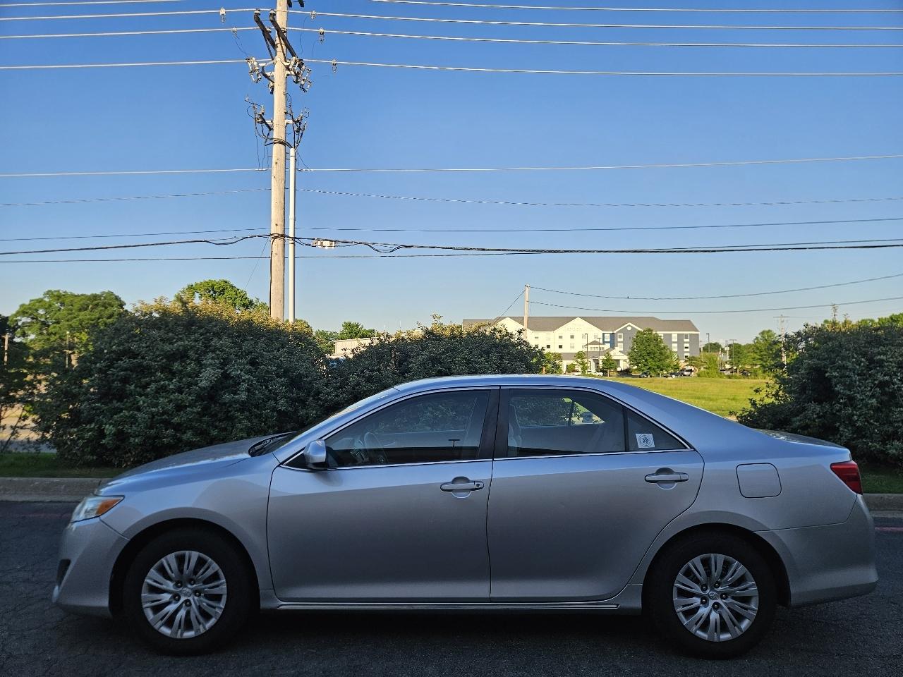 Toyota Camry 4dr Sdn I4 Auto SE Sport Limited Edition (Natl) 2012