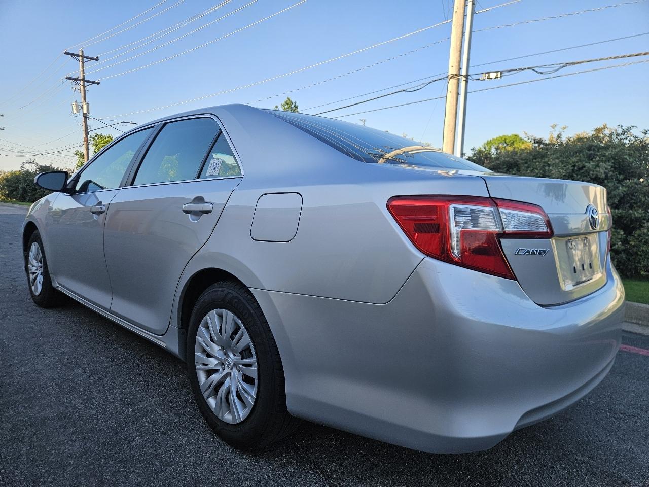 Toyota Camry 4dr Sdn I4 Auto SE Sport Limited Edition (Natl) 2012