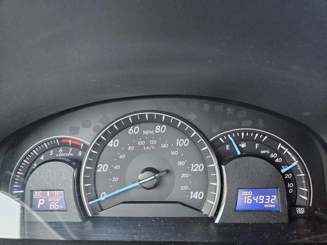 Toyota Camry 4dr Sdn I4 Auto SE Sport Limited Edition (Natl) 2012