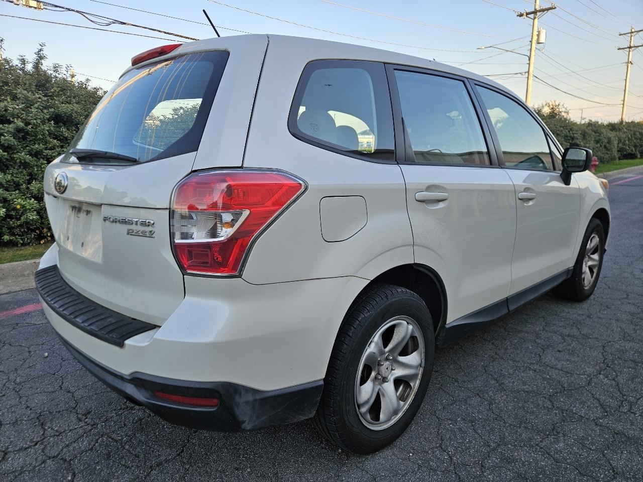 Subaru Forester 4dr Man 2.5i PZEV 2015
