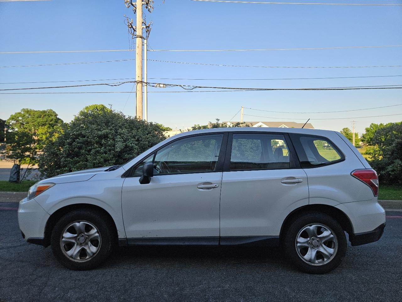 Subaru Forester 4dr Man 2.5i PZEV 2015
