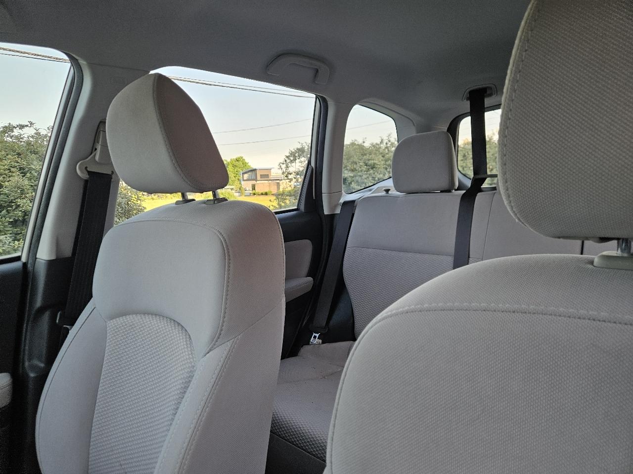 Subaru Forester 4dr Man 2.5i PZEV 2015