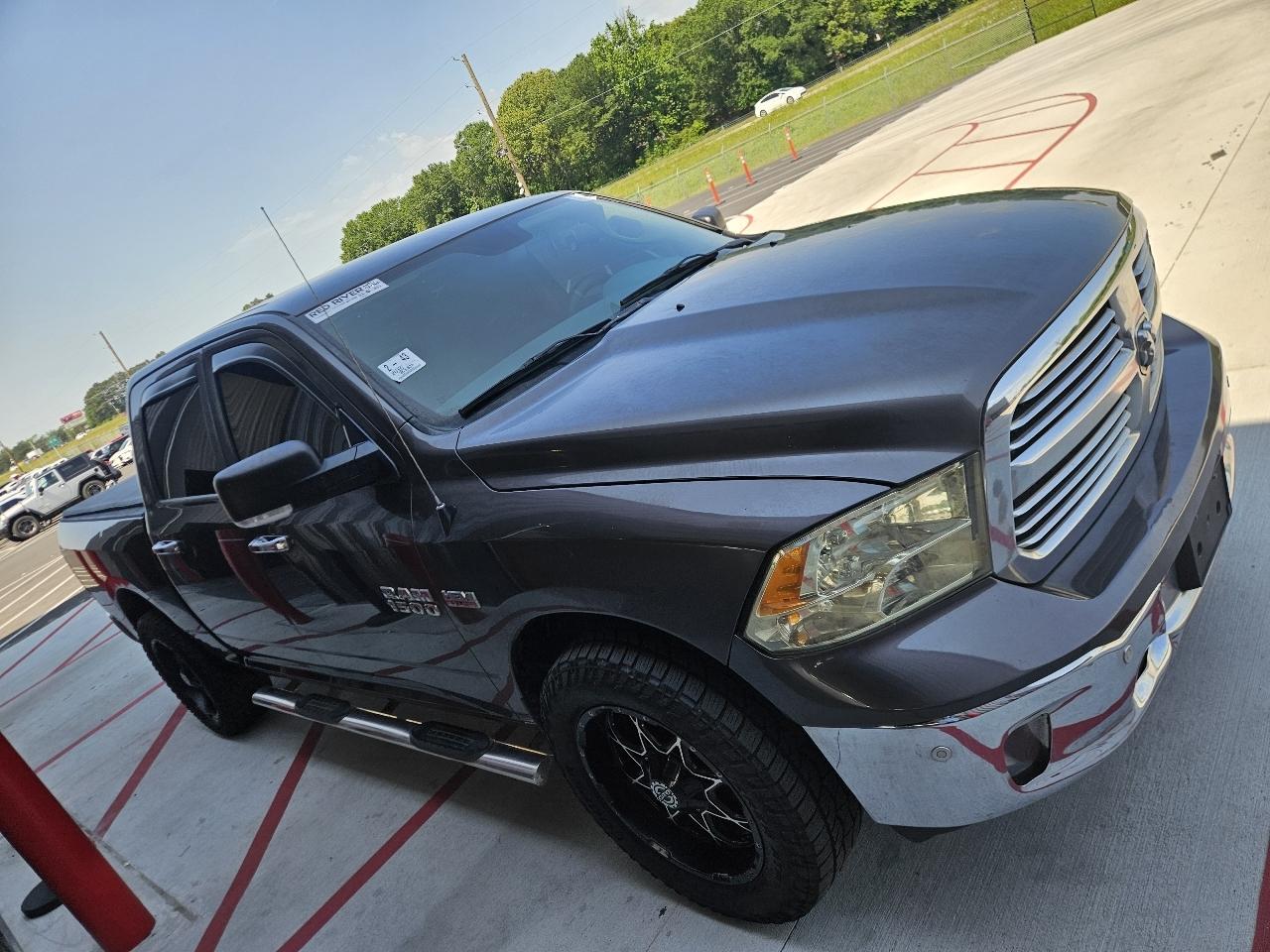 RAM 1500 2WD Crew Cab 140.5" Big Horn 2015